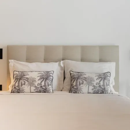 Garden By An Island Villa